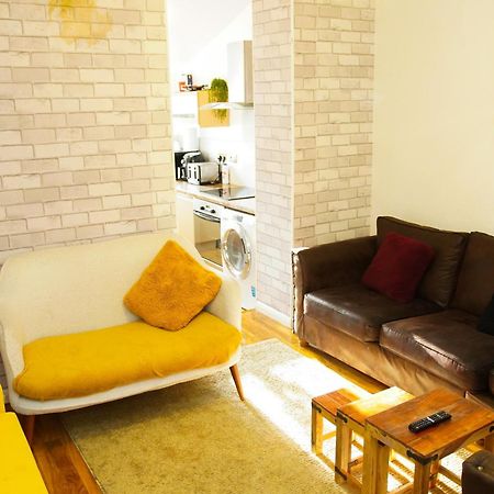 5 Bedroom House Near Cardiff City. Exteriér fotografie